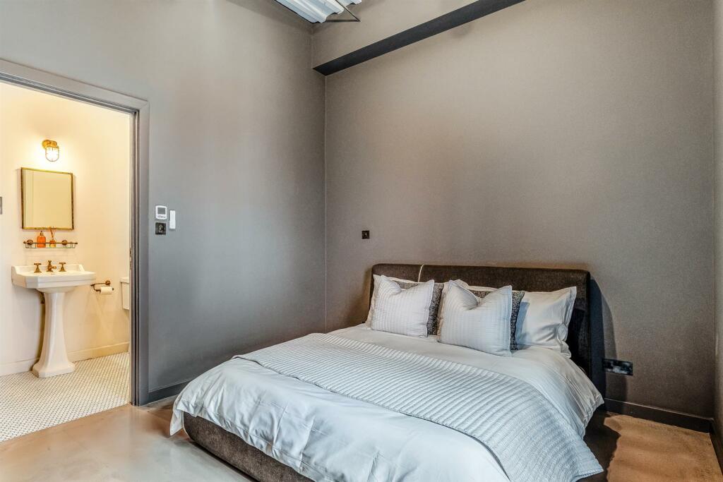 Additional image 15 of Water Street, Jewellery Quarter