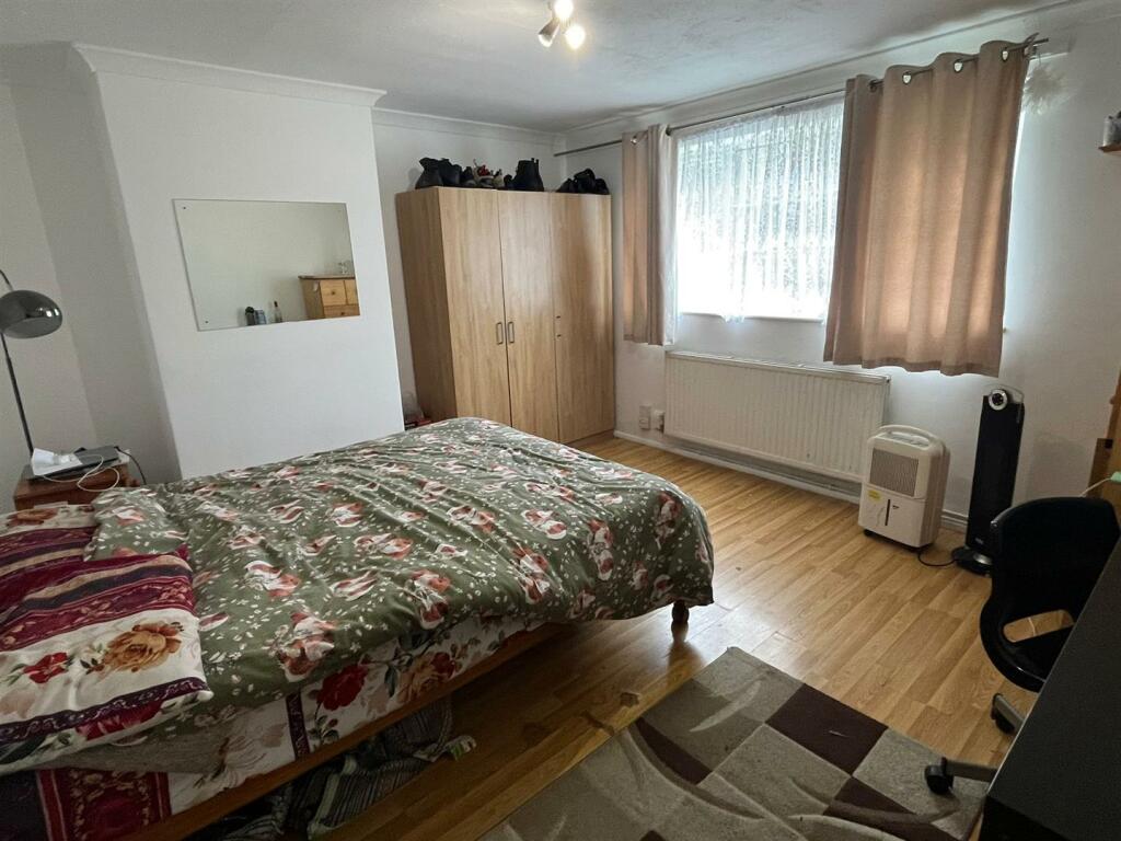 Additional image 11 of Briars Close, Hatfield