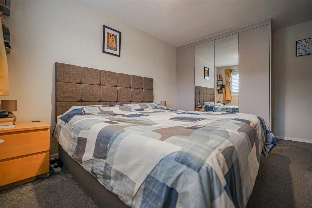 Additional image 25 of Broadstone Road, Harpenden, AL5