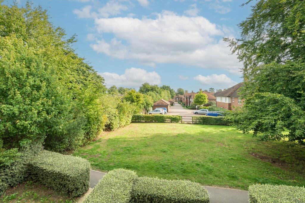 Additional image 12 of Mortimer Crescent, Kings Park, St. Albans, Hertfordshire, AL3