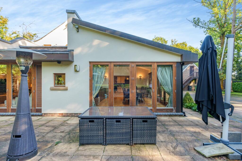 Additional image 22 of Park Street Lane, Park Street, St. Albans, Hertfordshire