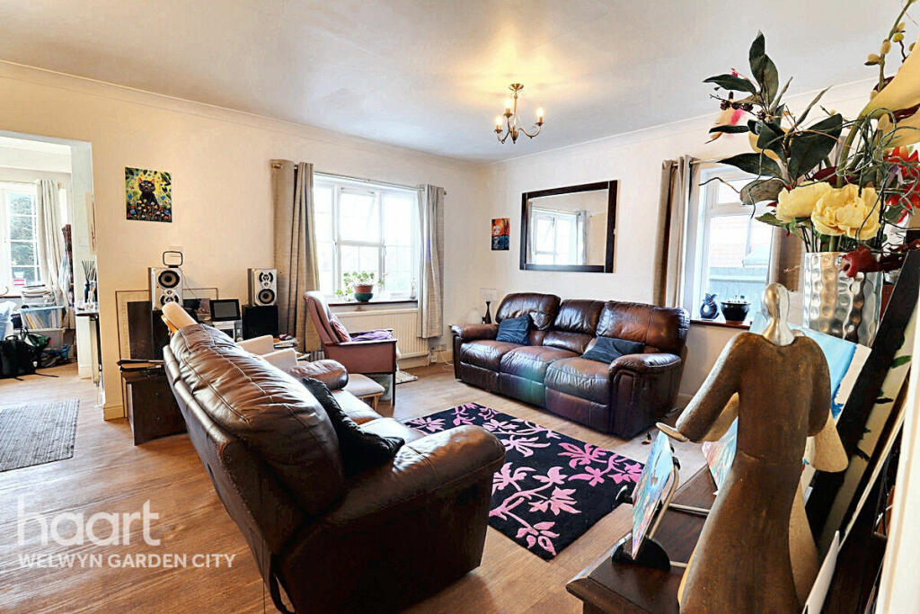 Additional image 8 of Mardley Avenue, Welwyn