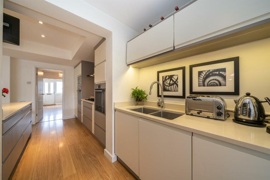 Additional image 12 of Marshalswick Lane, St. Albans