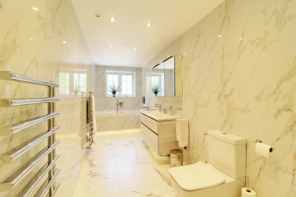 Additional image 8 of Dixons Hill Close, North Mymms