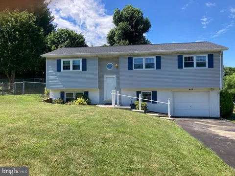 221 Kindig Road, Littlestown, PA 17340