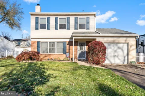 3242 Leeland Drive, Bensalem, PA 19020