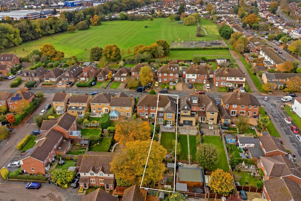 Additional image 3 of Longacres, St. Albans