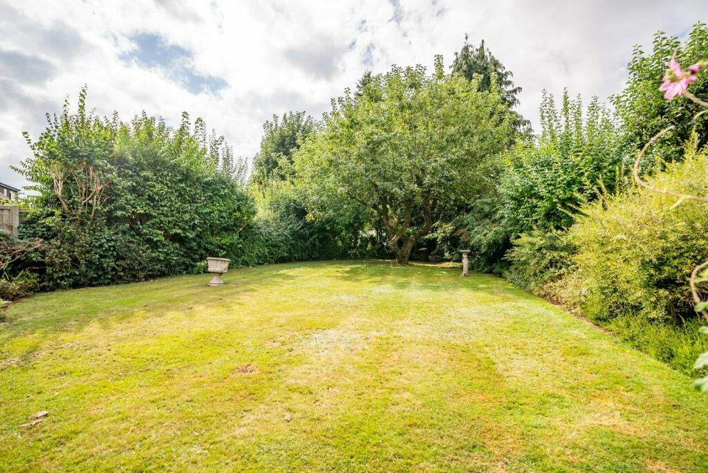 Additional image 17 of Foxcroft, St. Albans, Hertfordshire, AL1