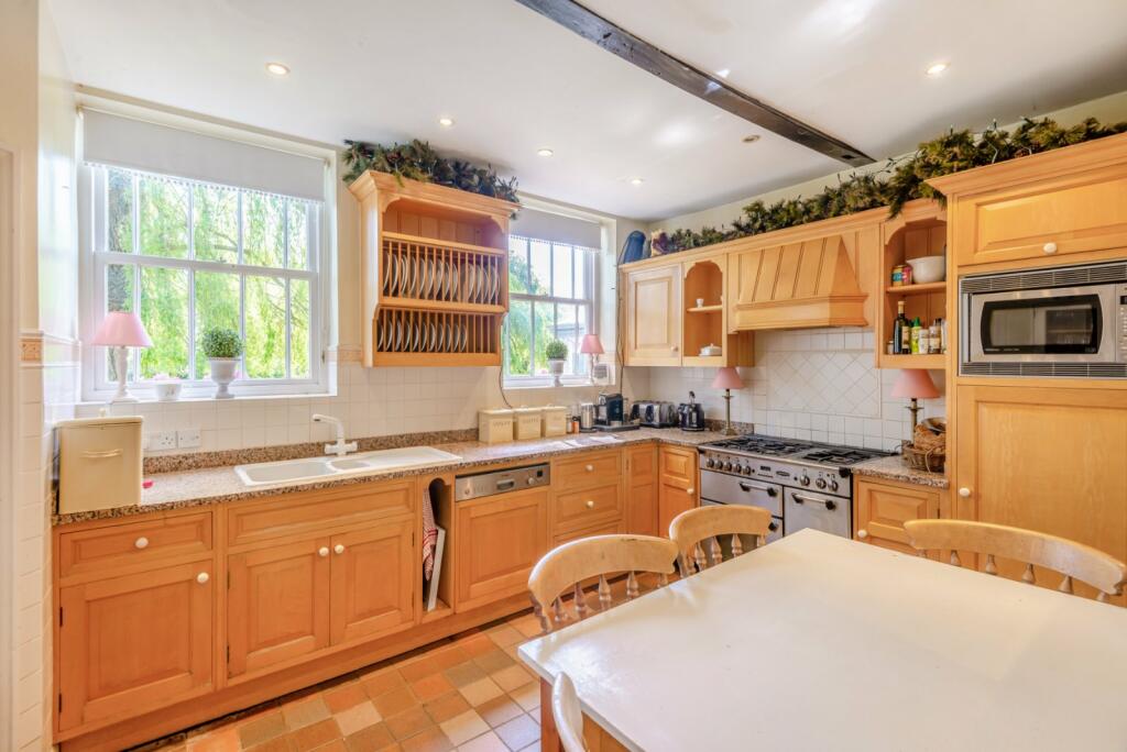 Additional image 7 of Sandridgebury Lane, Sandridgebury, St. Albans, Hertfordshire