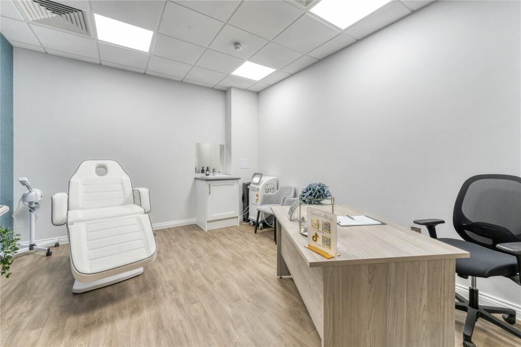 Additional image 12 of The Shires, 216 Wake Green Road, Moseley, Birmingham, B13