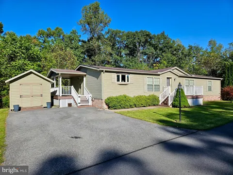 11104 Alexander Avenue, Mount Union, PA 17066