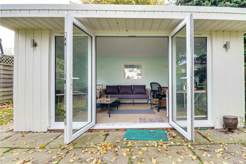 Additional image 6 of Piggottshill Lane, Harpenden, Hertfordshire, AL5