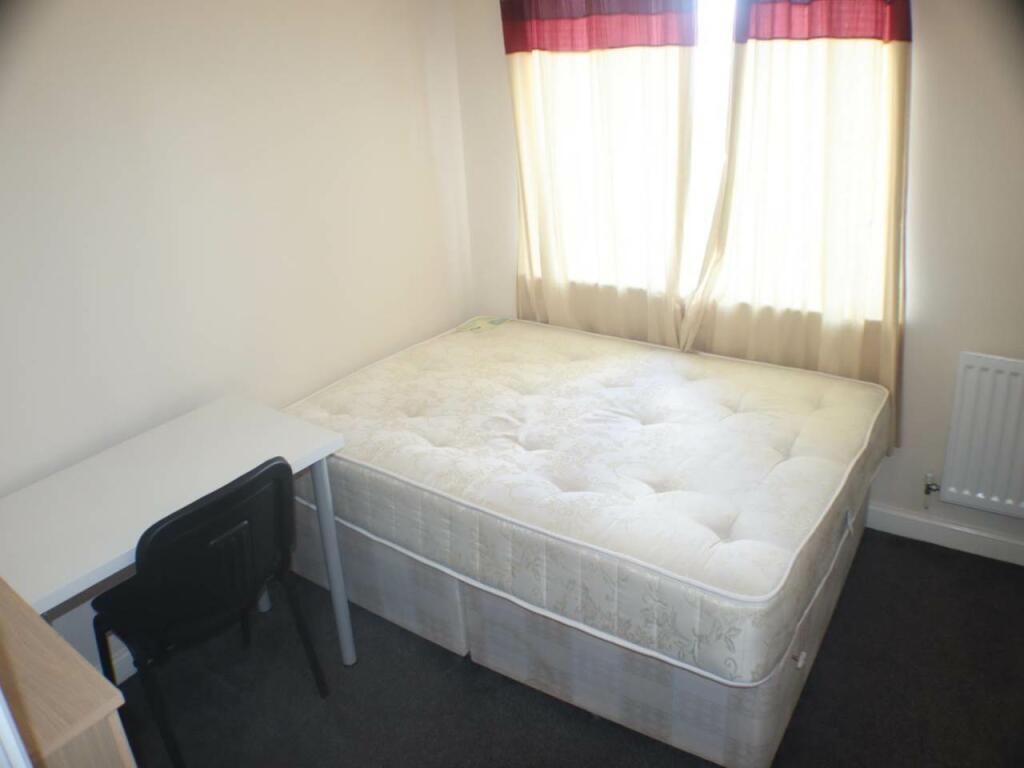 Additional image 2 of Aviation Avenue, Hatfield, Hertfordshire