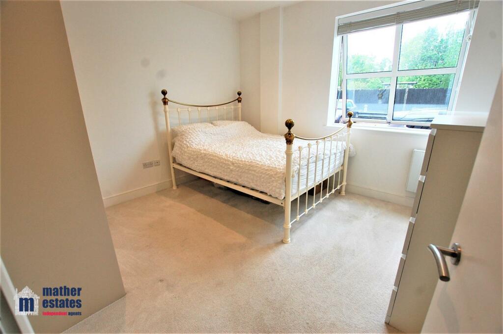 Additional image 7 of Great North Road, Hatfield