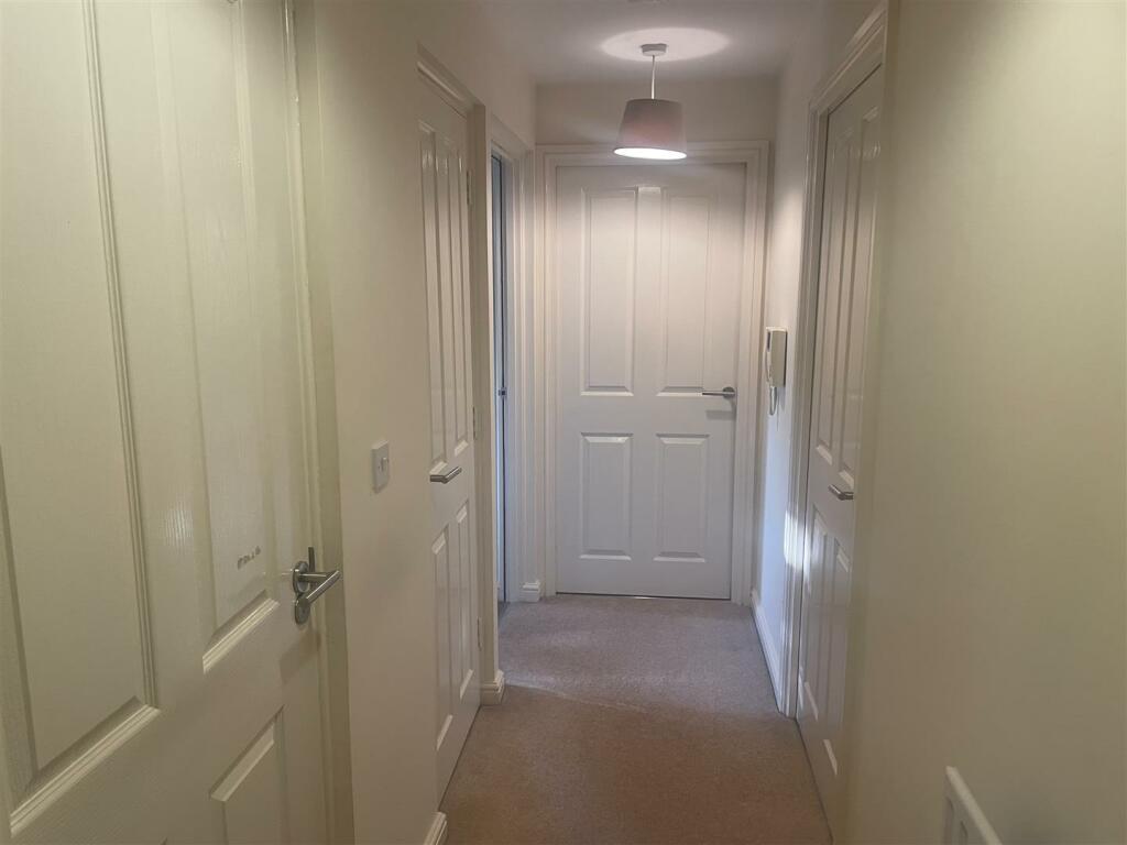 Additional image 14 of Willow House, Howlands, Welwyn Garden City AL7 4HN