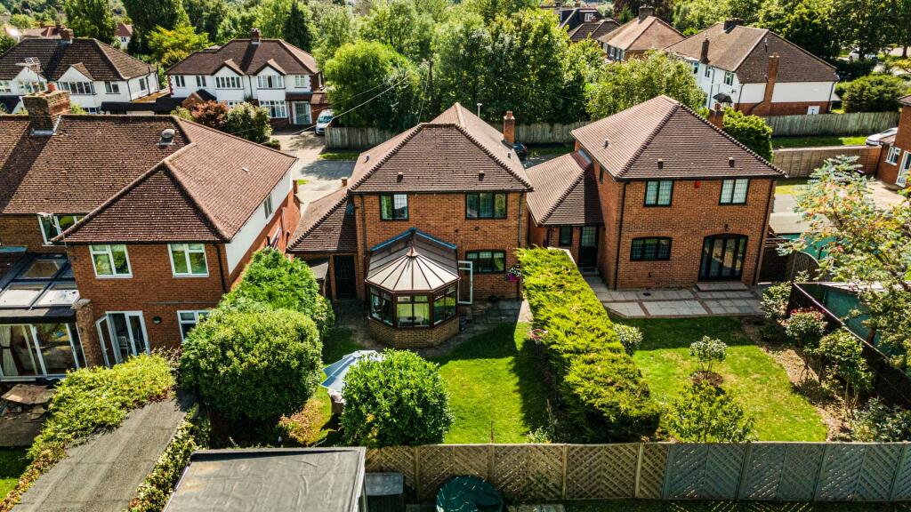 Additional image 14 of Laburnum Grove, Chiswell Green, AL2