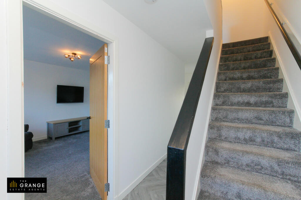 Additional image 11 of Knock Avenue, Banff, AB45