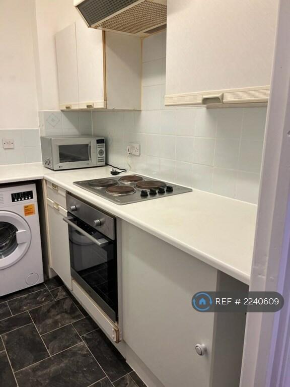 Additional image 17 of Hatfield, Hertfordshire, AL10