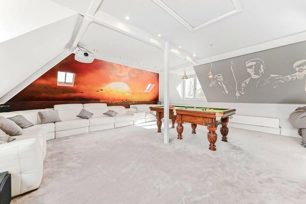 Additional image 26 of 82  Cotton Lane