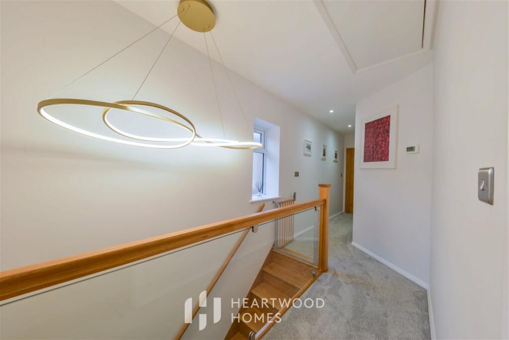 Additional image 21 of Tennyson Road, St. Albans, AL2 3HX