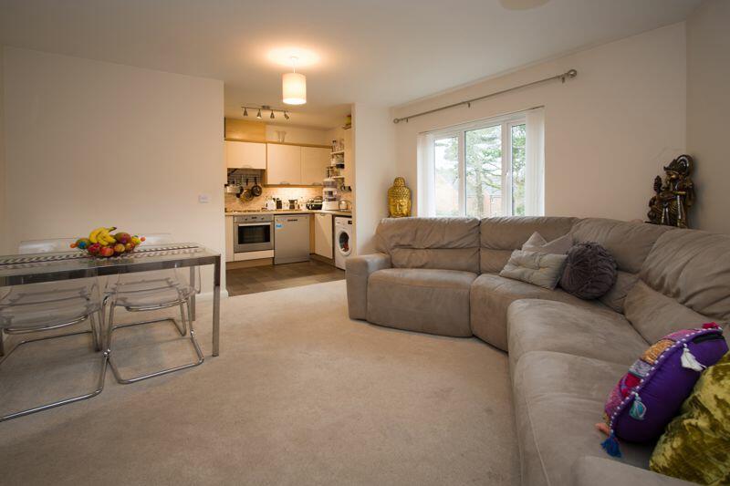 Additional image 5 of Court oak Road, Harborne / Spacious 2nd Floor two bed apartment