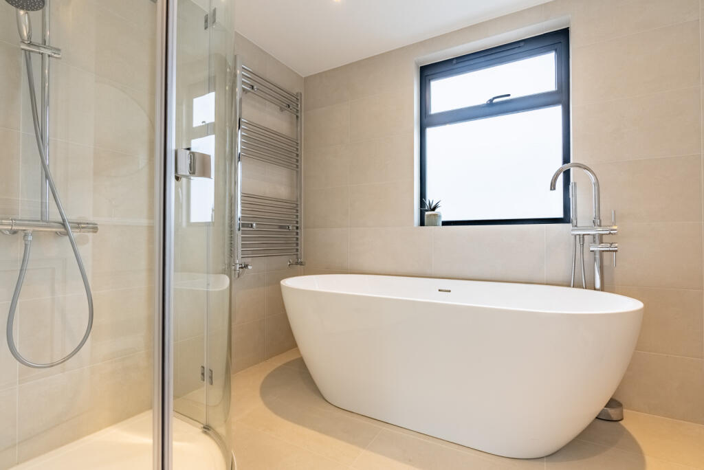 Additional image 12 of Stanley Avenue, St. Albans, Hertfordshire, AL2