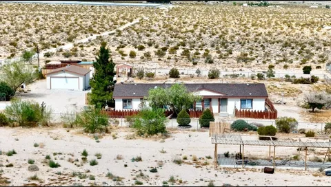 8130 Camp Rock, Lucerne Valley, CA 92356