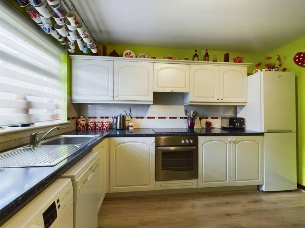 Additional image 10 of Victoria Gardens, Banff, AB45