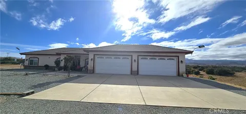 7445 Cedar Street, Phelan, CA 92371