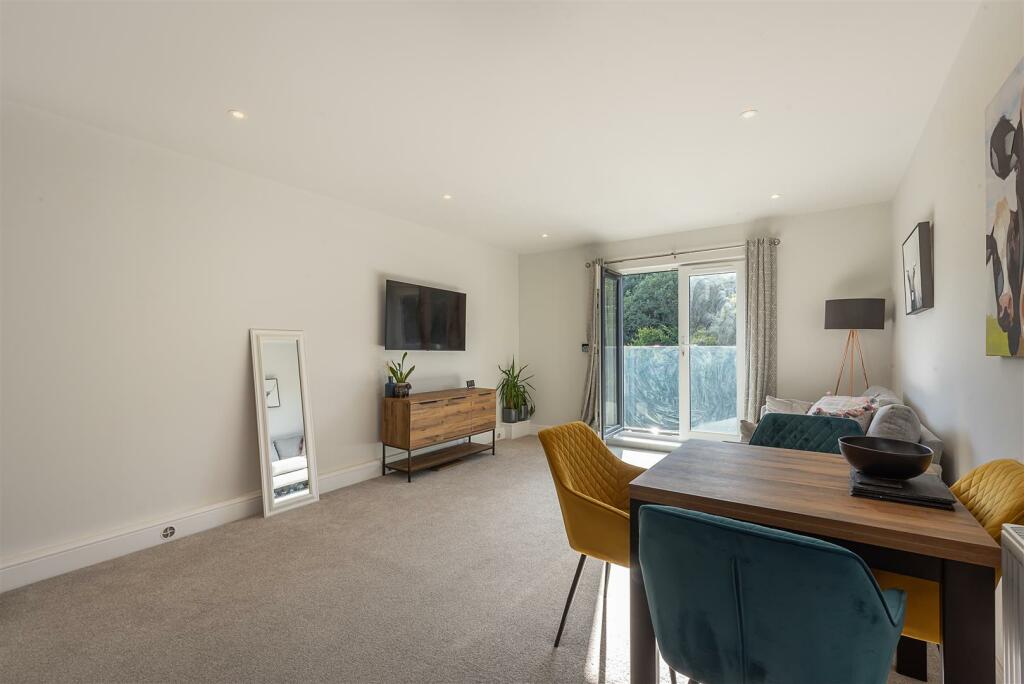 Additional image 6 of Soothouse Spring, St Albans