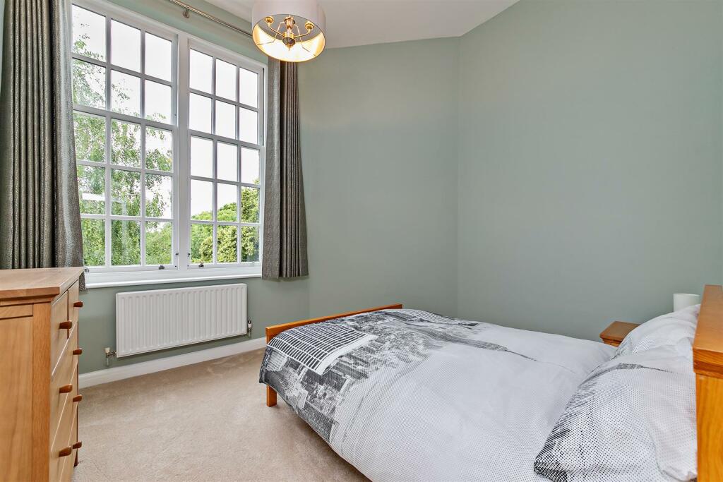 Additional image 13 of The Birches, 47 Azalea Close, St. Albans