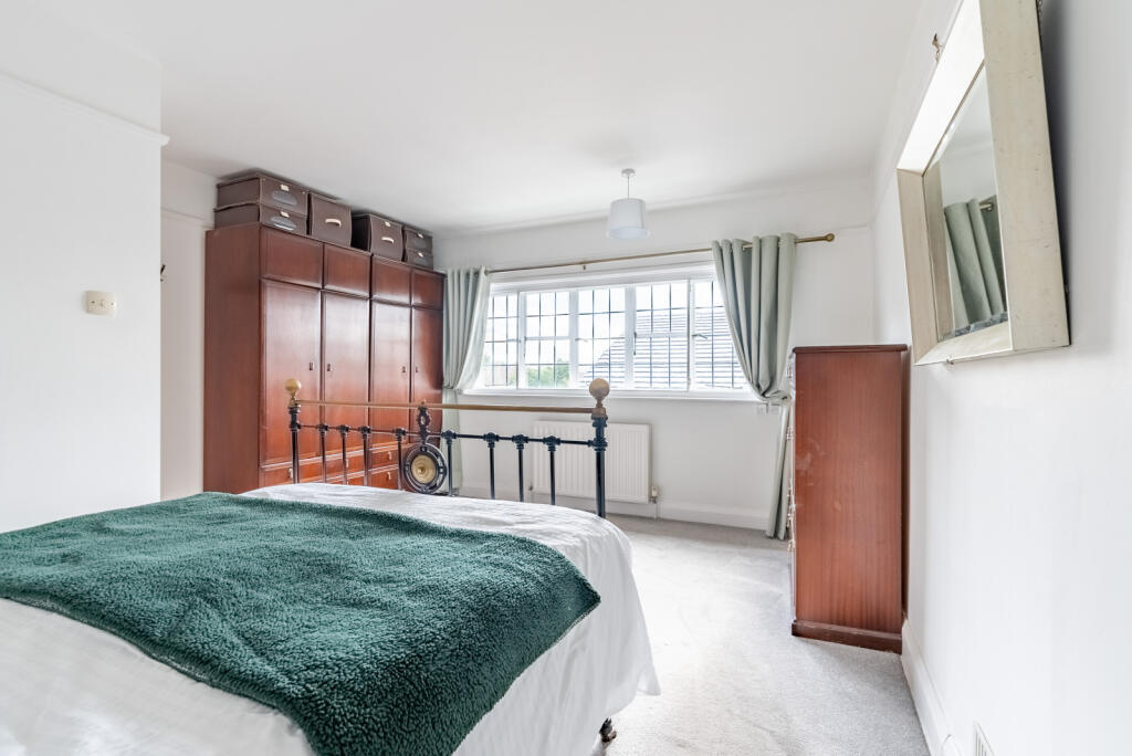 Additional image 15 of Watling Street, Park Street, St. Albans, Hertfordshire, AL2