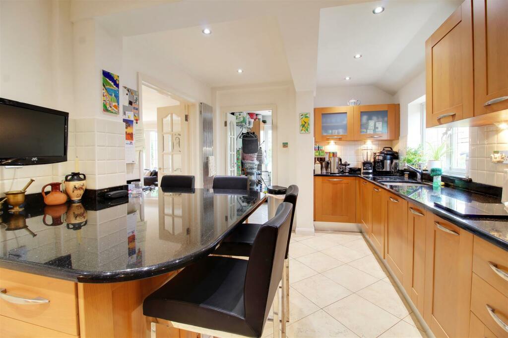 Additional image 5 of Moffats Lane, Brookmans Park,