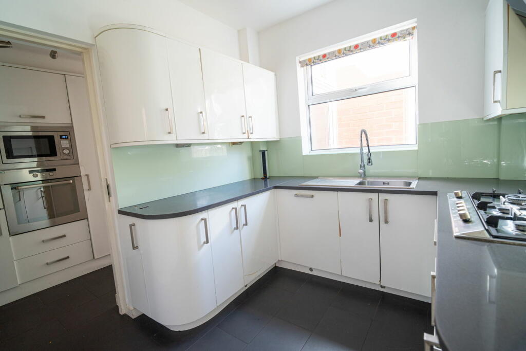 Additional image 11 of Miall Road, B28