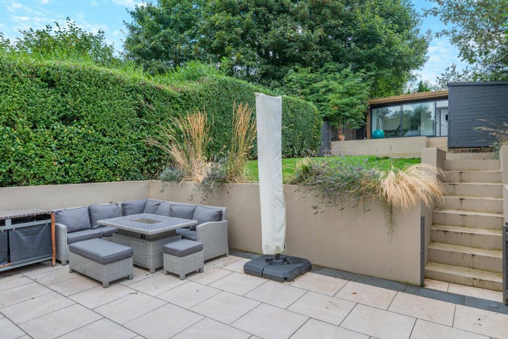 Additional image 31 of Batchwood Drive, St. Albans, Hertfordshire