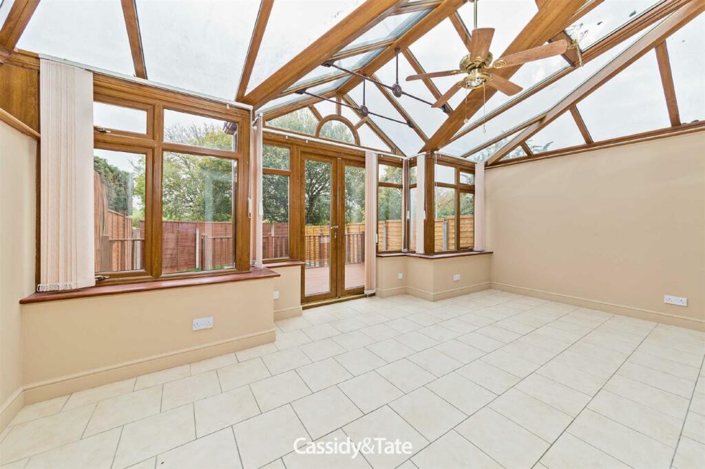 Additional image 4 of Stanton Close, Jersey Farm, St Albans