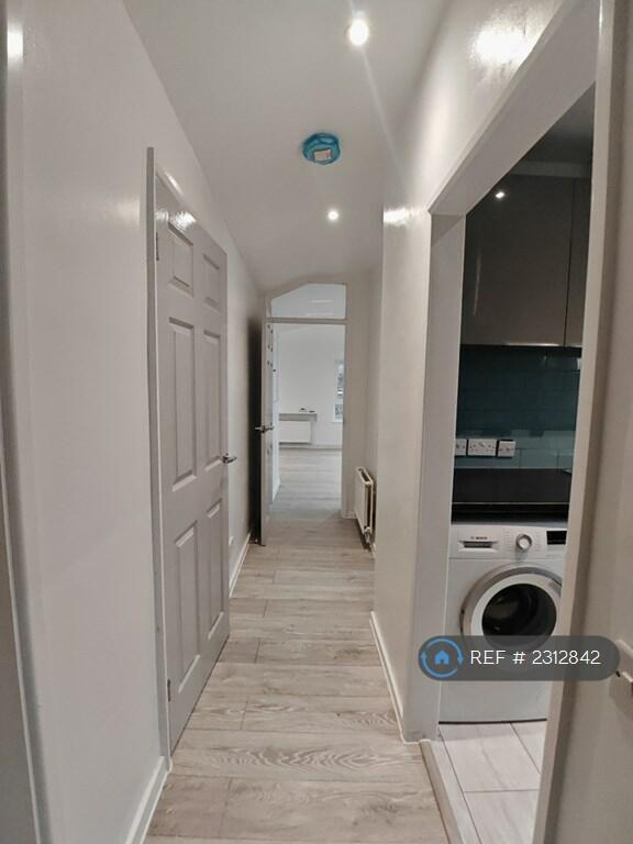 Additional image 23 of Northdown Road, Hatfield, AL10