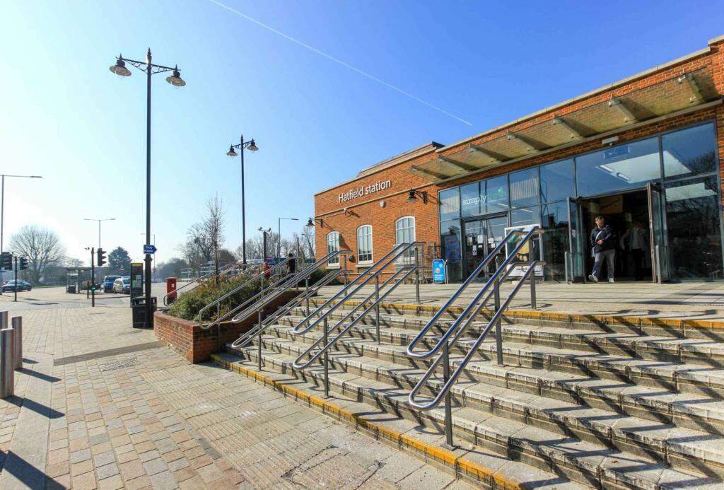 Additional image 6 of Lemsford Road, Hatfield