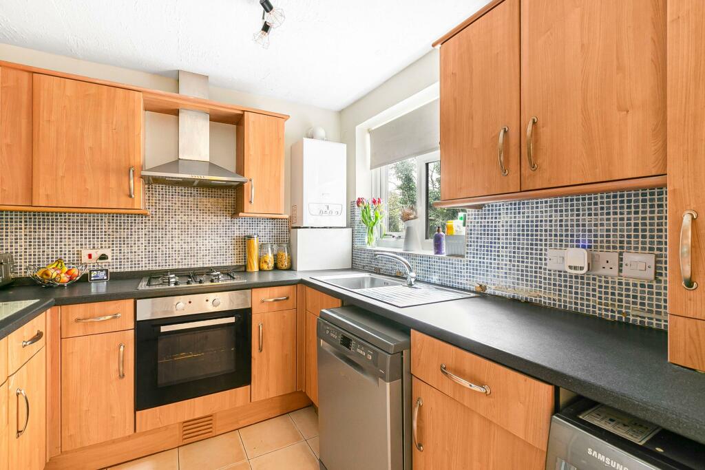 Additional image 14 of Fairhaven, Park Street, AL2