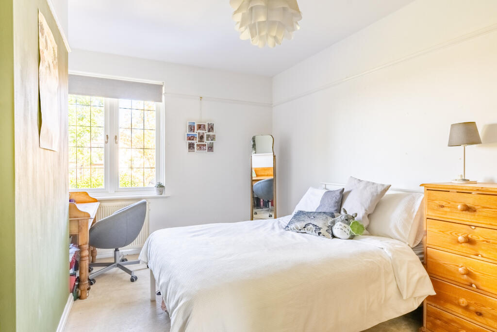 Additional image 14 of Upton Avenue, St. Albans, Hertfordshire, AL3