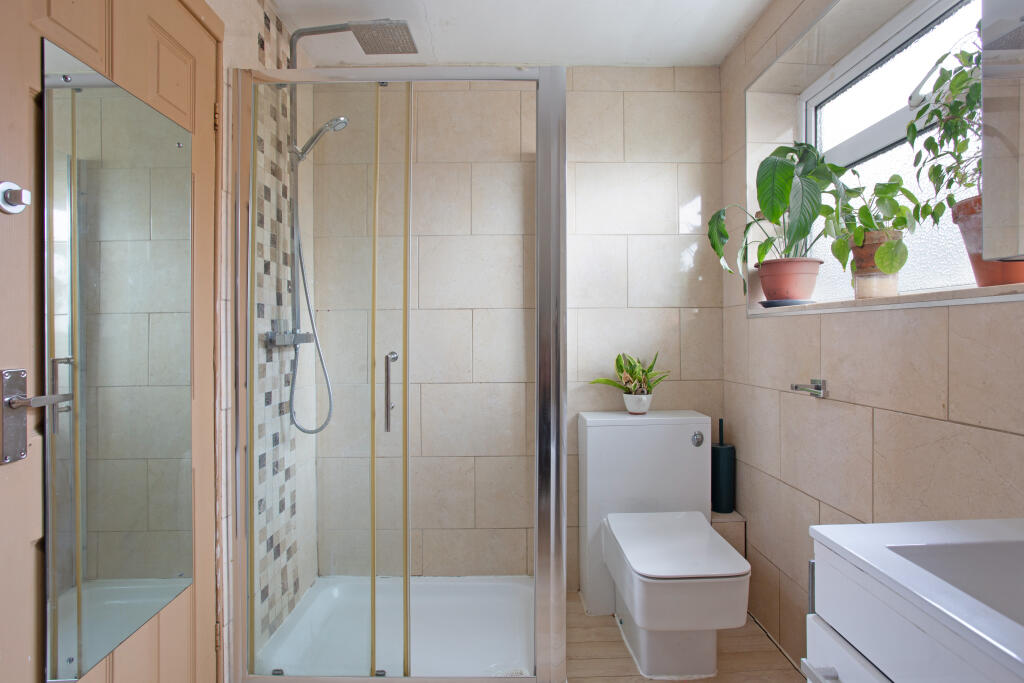 Additional image 6 of Farringford Close, St. Albans, AL2