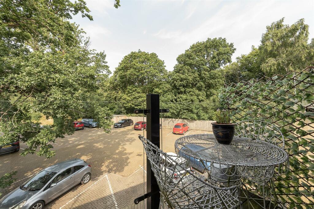 Additional image 14 of 15 Sandridge Park, St Albans
