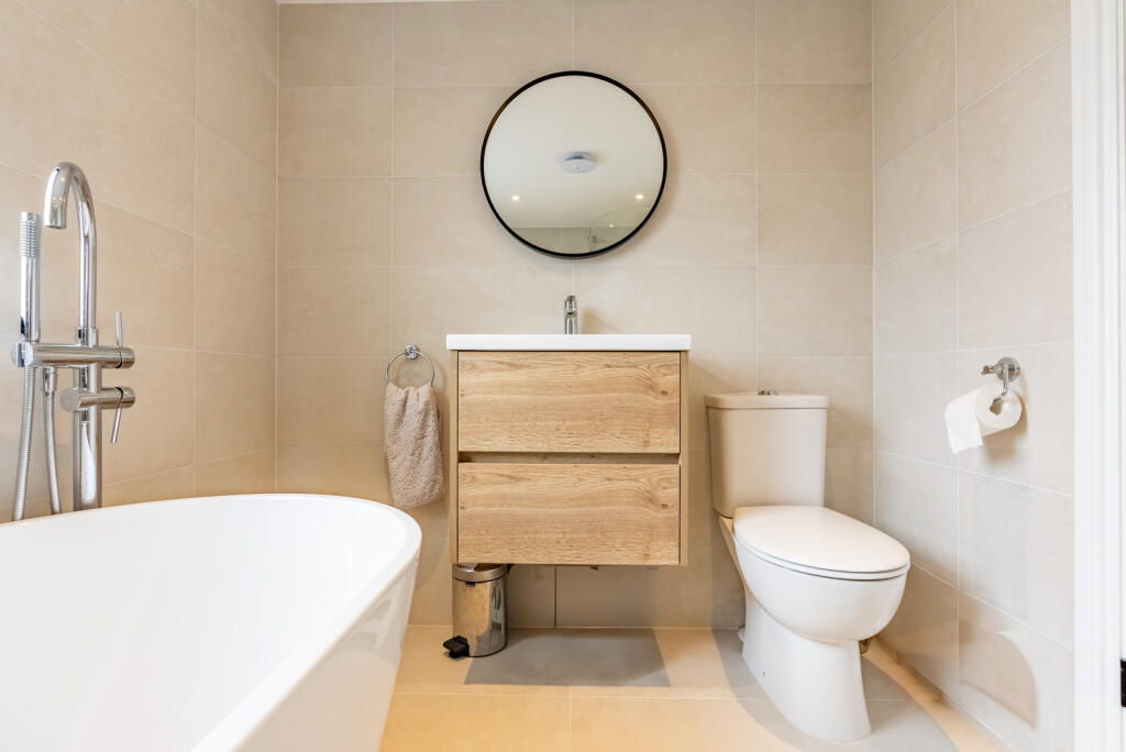 Additional image 13 of Stanley Avenue, St. Albans, Hertfordshire, AL2