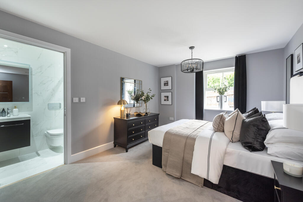 Additional image 3 of Bloomfield Road, Harpenden, Hertfordshire, AL5