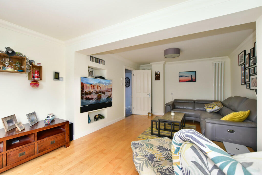 Additional image 5 of Moss Side, Bricket Wood AL2 3SU