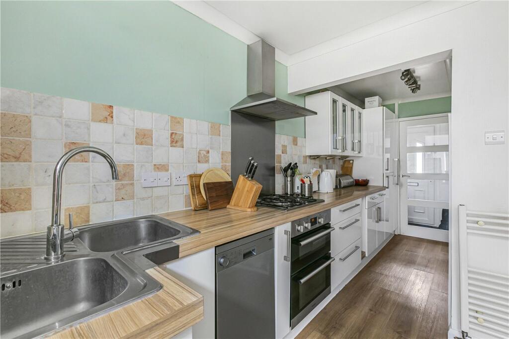 Additional image 11 of Knightsfield, Welwyn Garden City, Hertfordshire, AL8