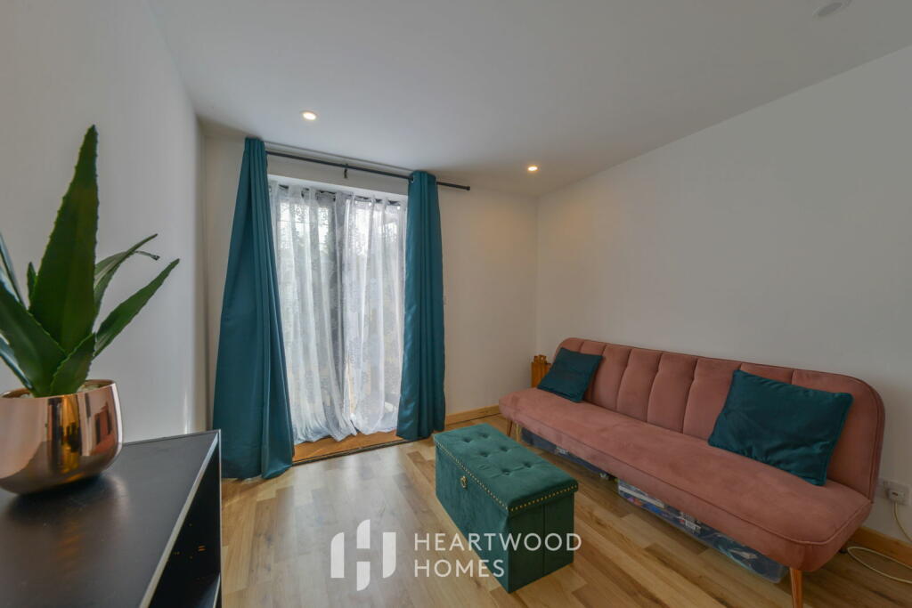 Additional image 10 of Holyrood Crescent, St. Albans, AL1 2LU