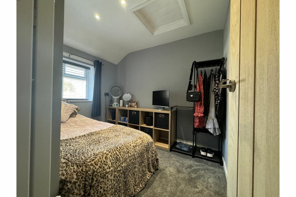 Additional image 15 of Broomleys, St. Albans, AL4