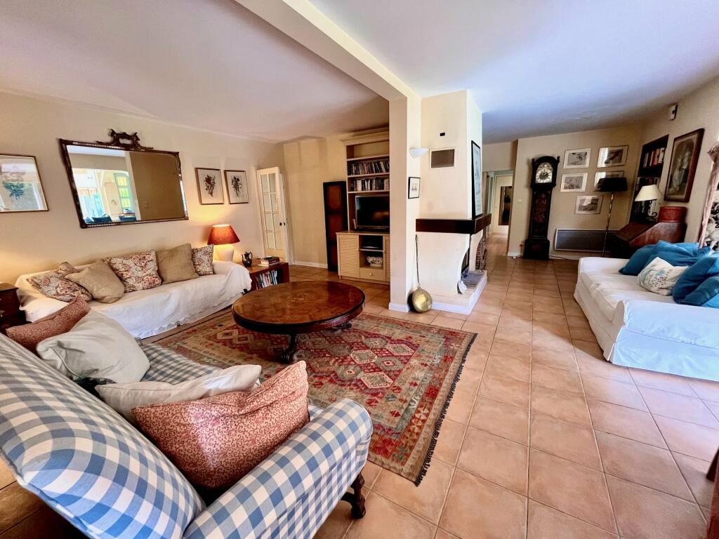 Additional image 3 of Aquitaine, Dordogne, Couze-et-St-Front, France