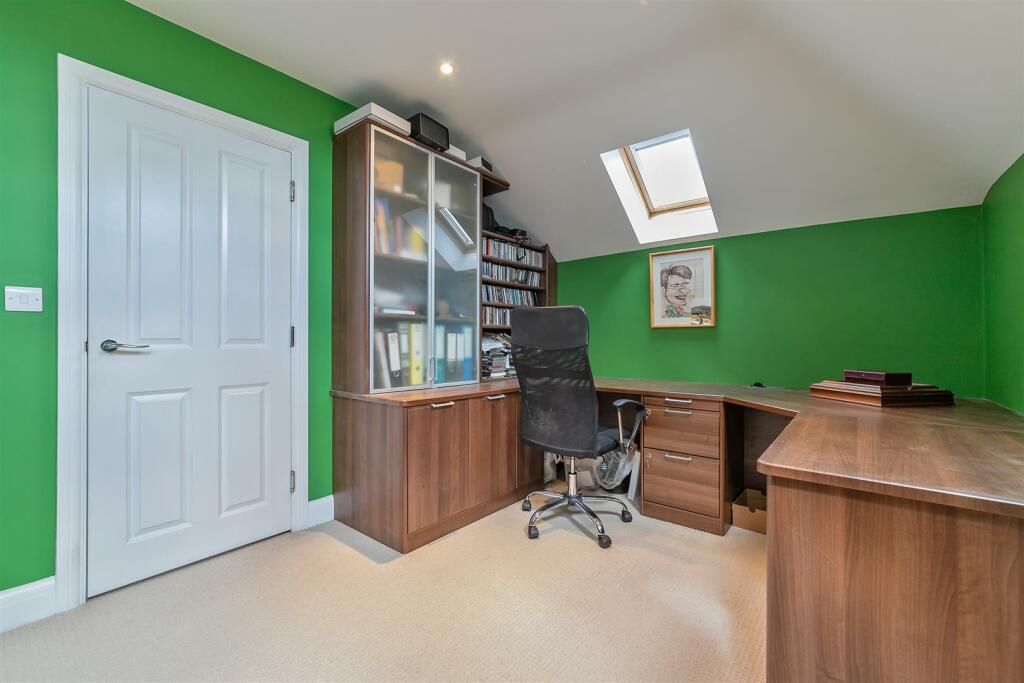 Additional image 16 of Homewood Road, St. Albans